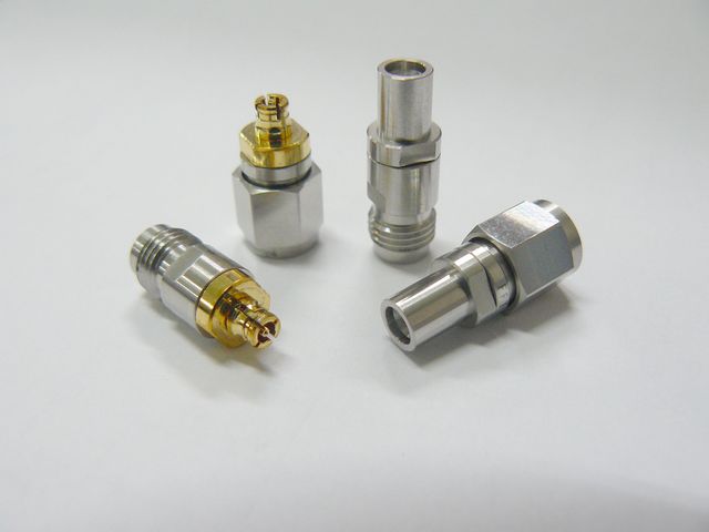 High performance RF connectors with SMP Adaptor